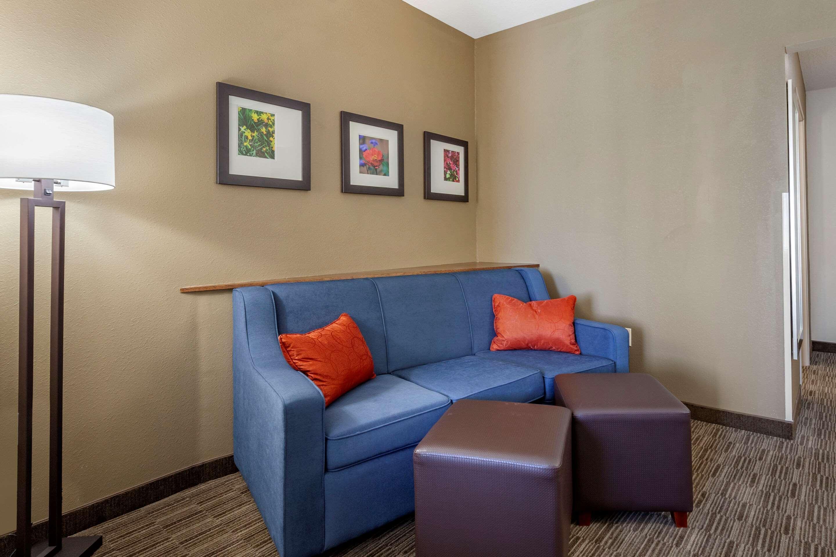 Comfort Suites Oshkosh Eksteriør bilde