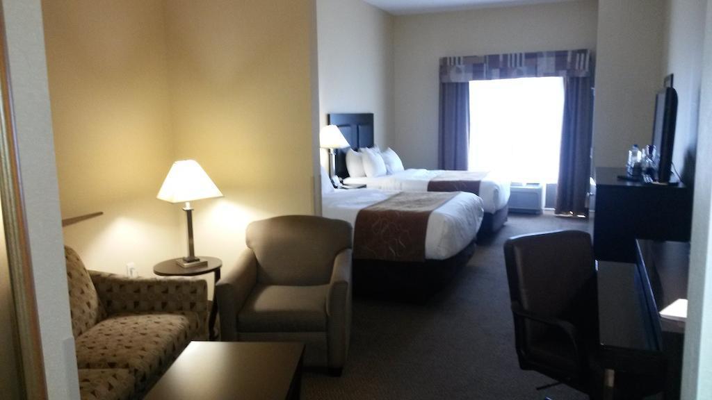 Comfort Suites Oshkosh Eksteriør bilde