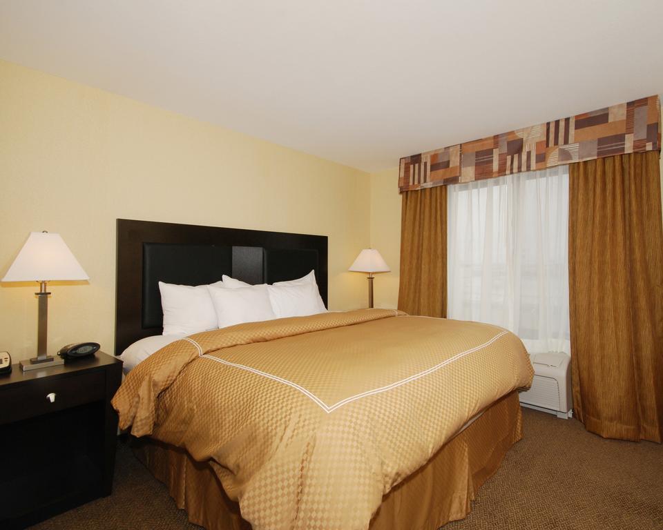 Comfort Suites Oshkosh Eksteriør bilde