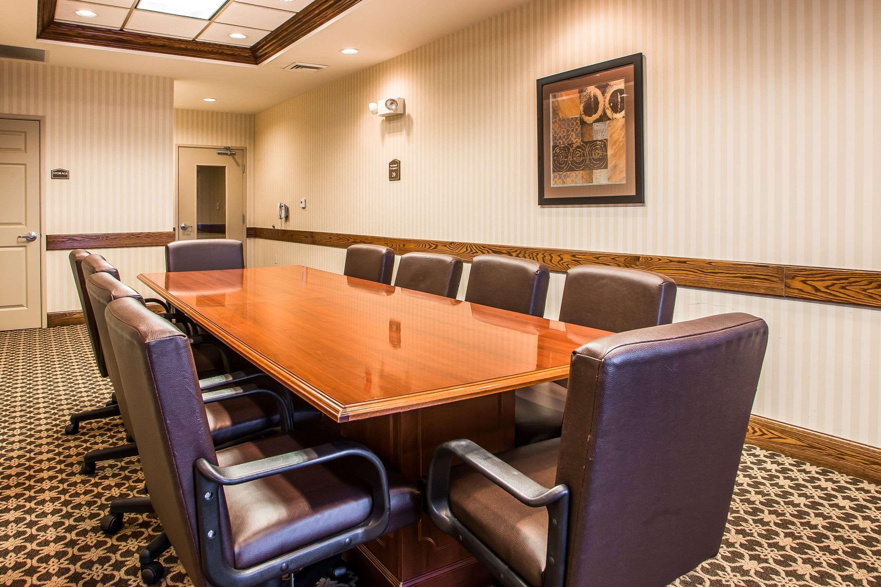 Comfort Suites Oshkosh Eksteriør bilde