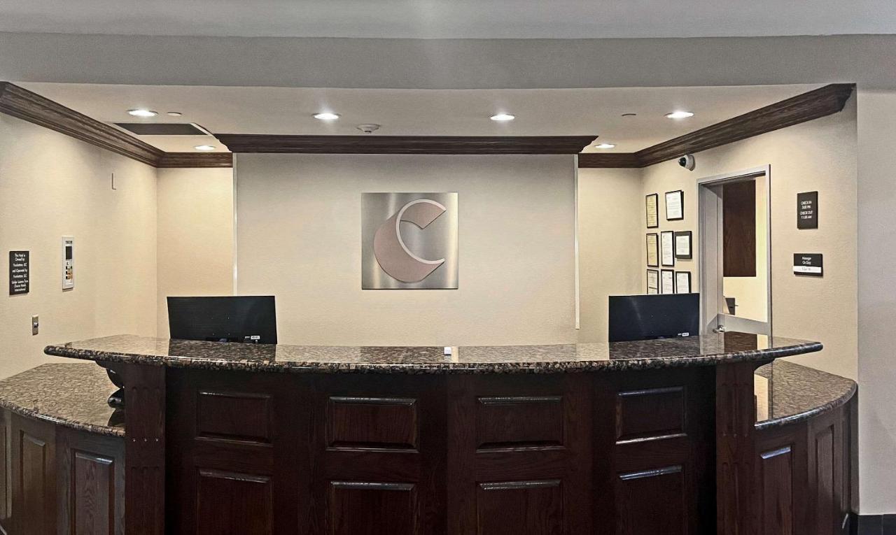 Comfort Suites Oshkosh Eksteriør bilde